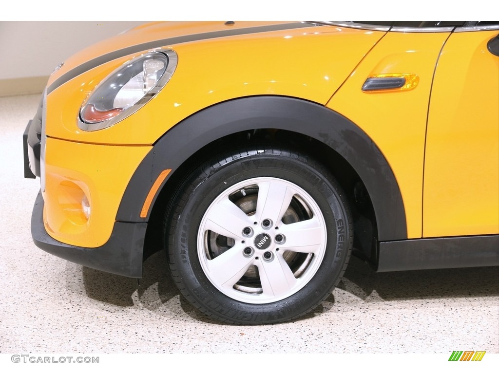 2017 Hardtop Cooper 4 Door - Volcanic Orange / Carbon Black photo #30