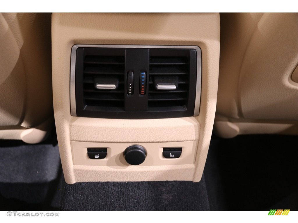 2017 3 Series 330i xDrive Sedan - Black Sapphire Metallic / Oyster photo #34