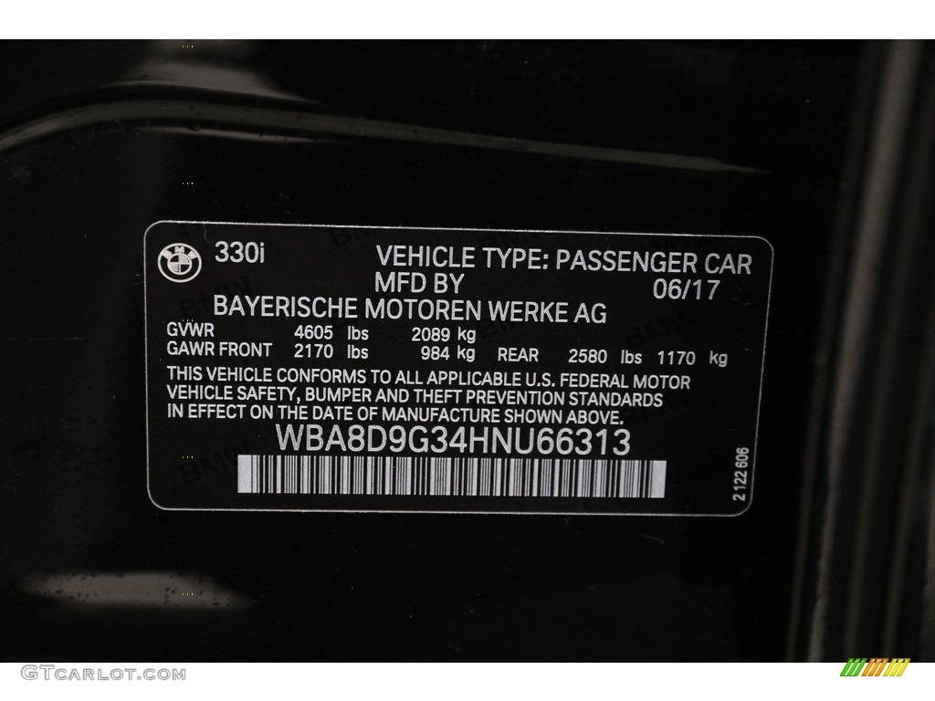 2017 3 Series 330i xDrive Sedan - Black Sapphire Metallic / Oyster photo #38