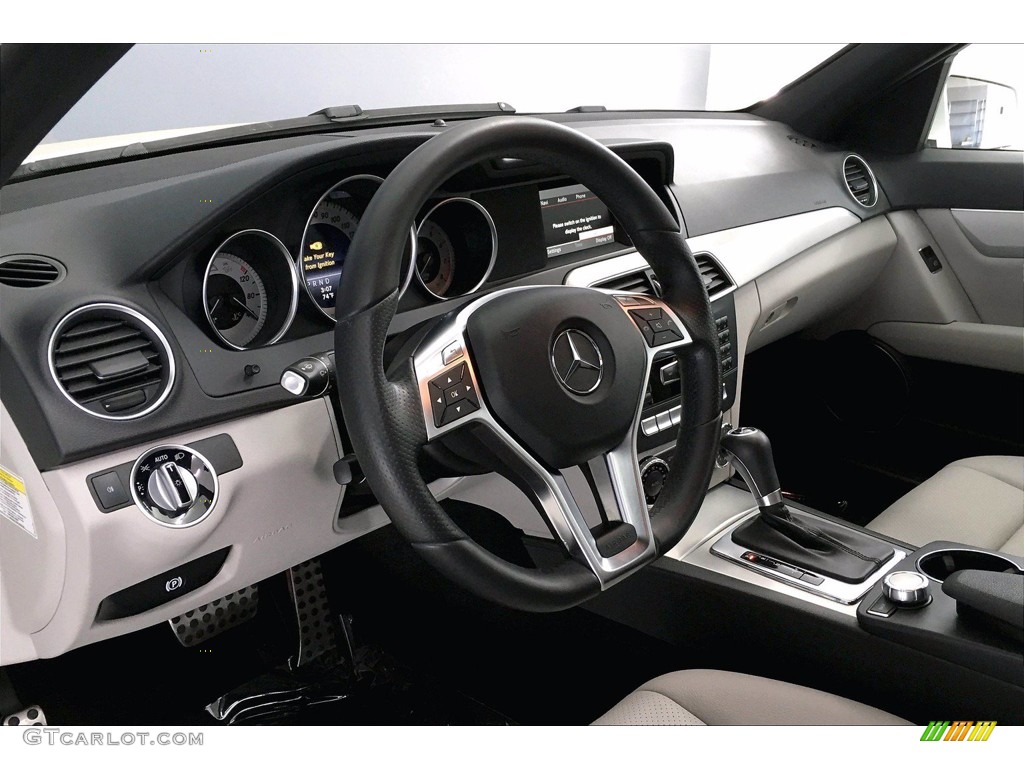 Almond/Mocha Interior 2014 Mercedes-Benz C 250 Sport Photo #140357592