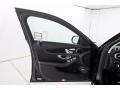 Black - C 300 Sedan Photo No. 20