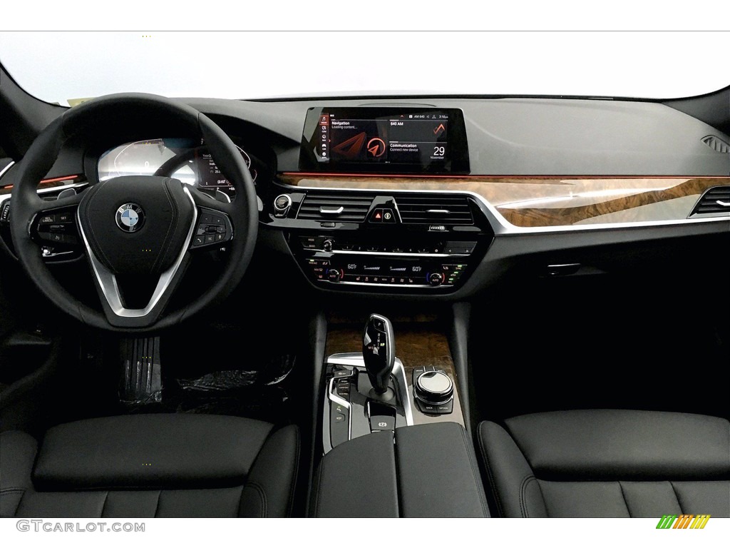 2020 5 Series 530i Sedan - Jet Black / Black photo #15