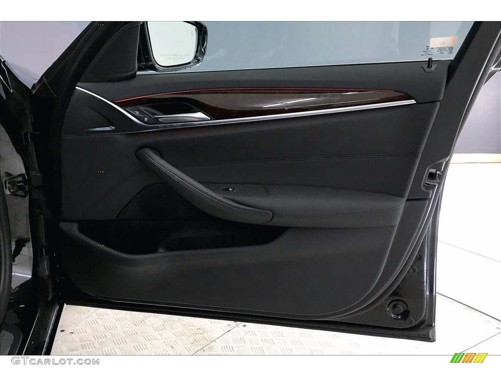 2020 5 Series 530i Sedan - Jet Black / Black photo #24