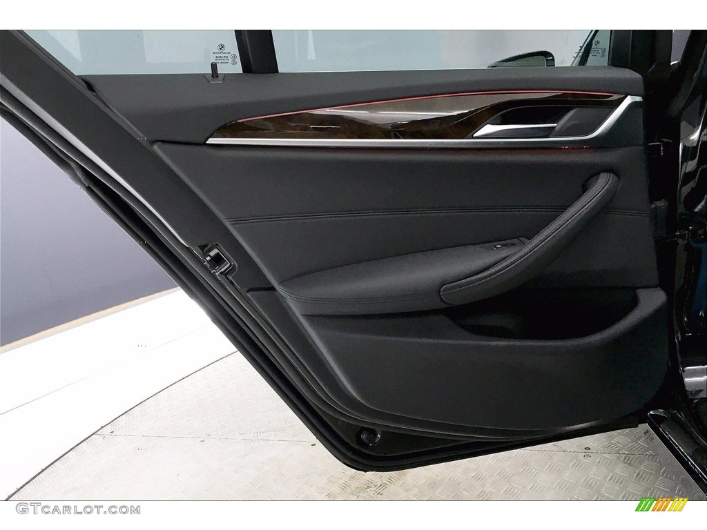 2020 5 Series 530i Sedan - Jet Black / Black photo #25