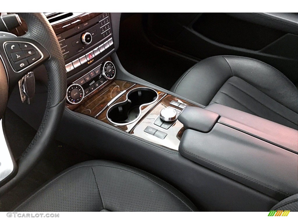 2016 Mercedes-Benz CLS 550 Coupe Controls Photos