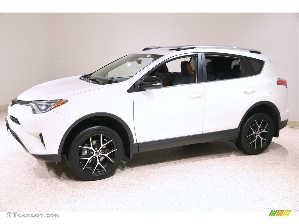 2018 RAV4 SE AWD - Super White / Black photo #3