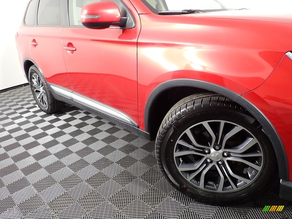 2016 Outlander SE S-AWC - Rally Red / Beige photo #4