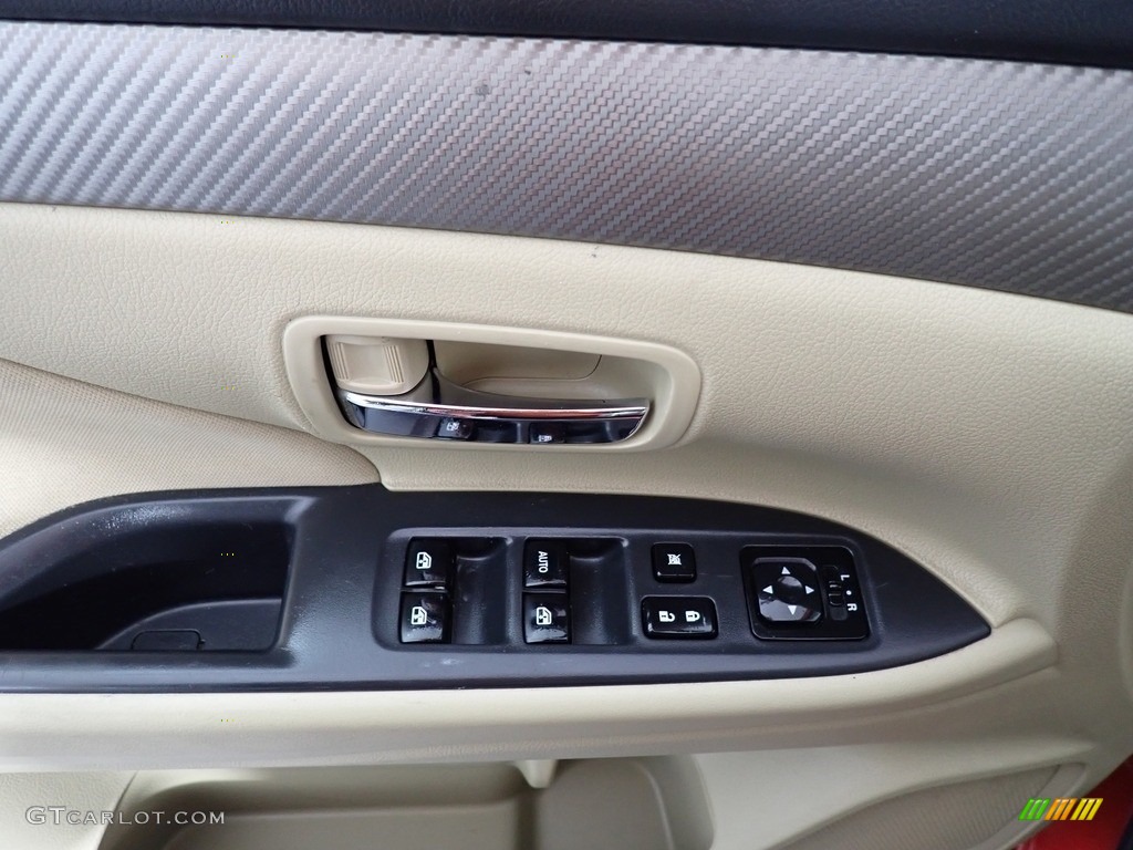 2016 Mitsubishi Outlander SE S-AWC Beige Door Panel Photo #140367016