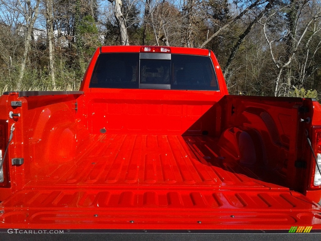 2020 2500 Tradesman Crew Cab 4x4 - Flame Red / Black photo #8