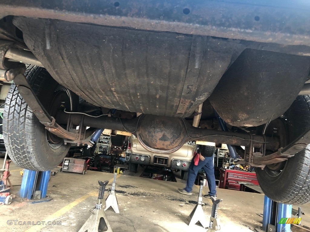1957 Ford Thunderbird Convertible Undercarriage Photo #140377625