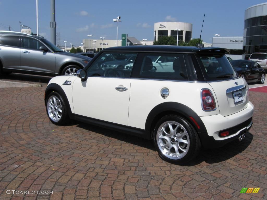 2009 Cooper S Hardtop - Pepper White / Punch Carbon Black Leather photo #8