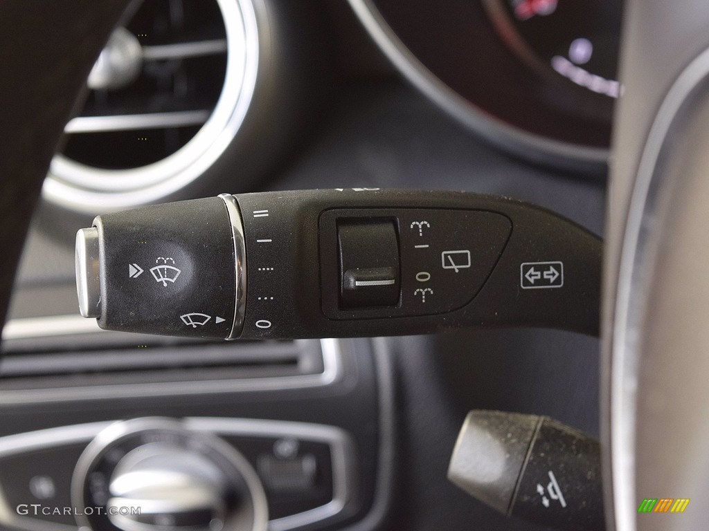 2018 GLC 300 4Matic - Brilliant Blue Metallic / Silk Beige/Espresso Brown photo #14