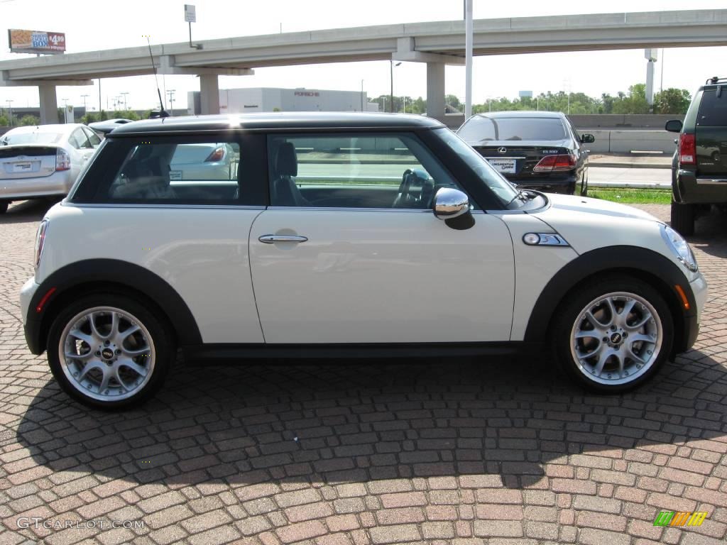 2009 Cooper S Hardtop - Pepper White / Punch Carbon Black Leather photo #12