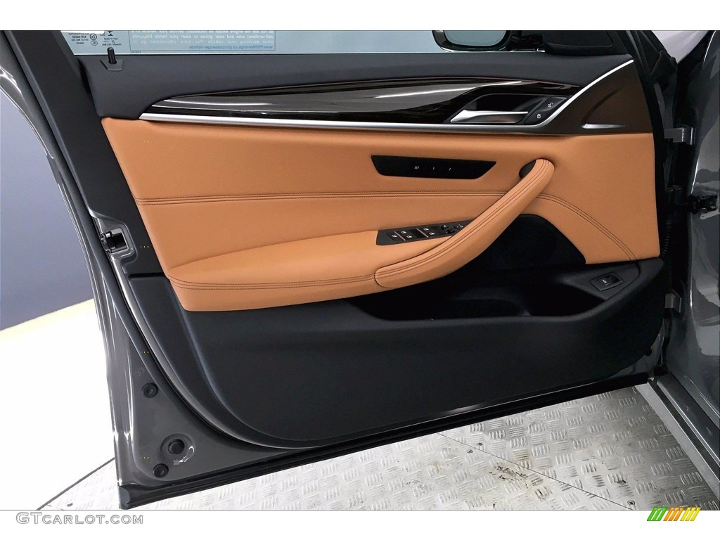 2021 BMW 5 Series 540i Sedan Cognac Door Panel Photo #140382331