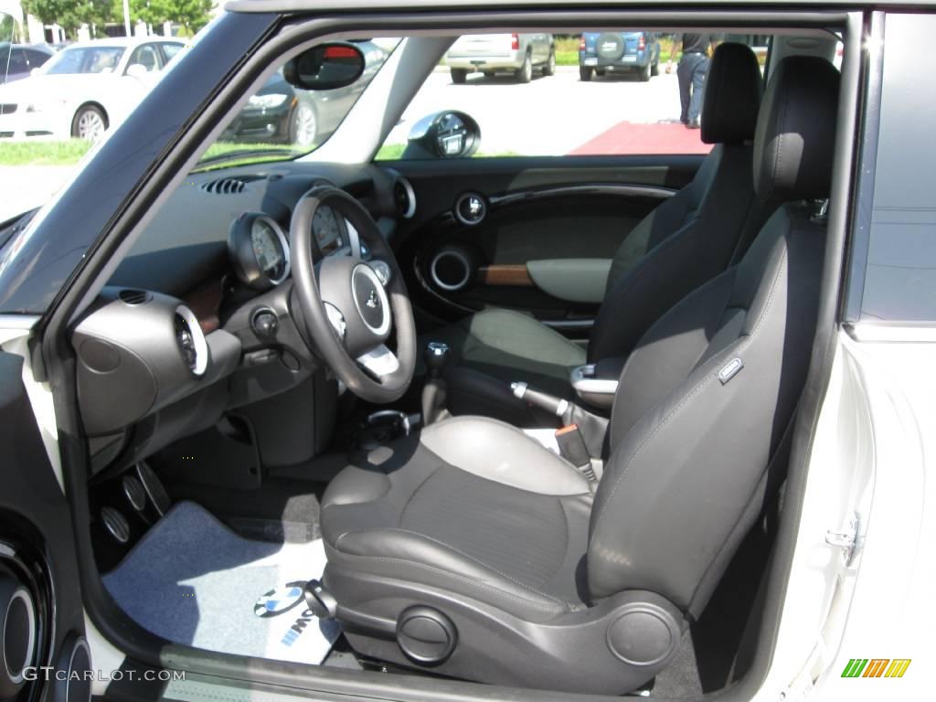 2009 Cooper S Hardtop - Pepper White / Punch Carbon Black Leather photo #21