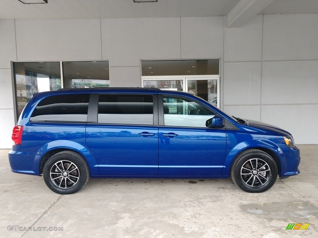 2019 Grand Caravan GT - Indigo Blue / Black photo #3