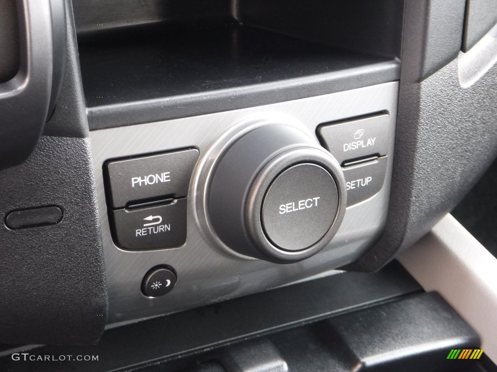 2015 Pilot SE 4WD - Alabaster Silver Metallic / Gray photo #19