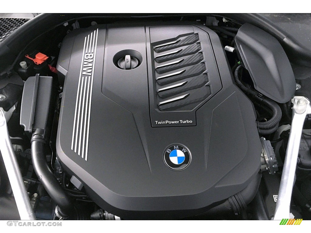 2021 BMW 8 Series 840i xDrive Gran Coupe Engine Photos
