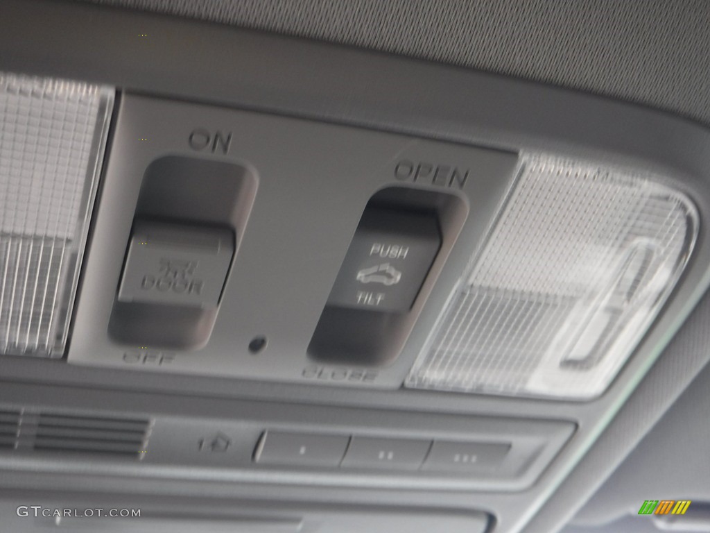 2015 Pilot SE 4WD - Alabaster Silver Metallic / Gray photo #23