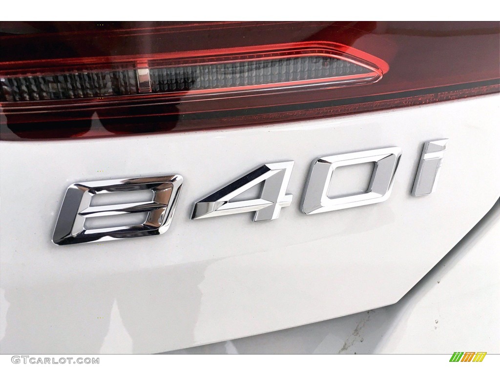 2021 BMW 8 Series 840i xDrive Gran Coupe Marks and Logos Photos
