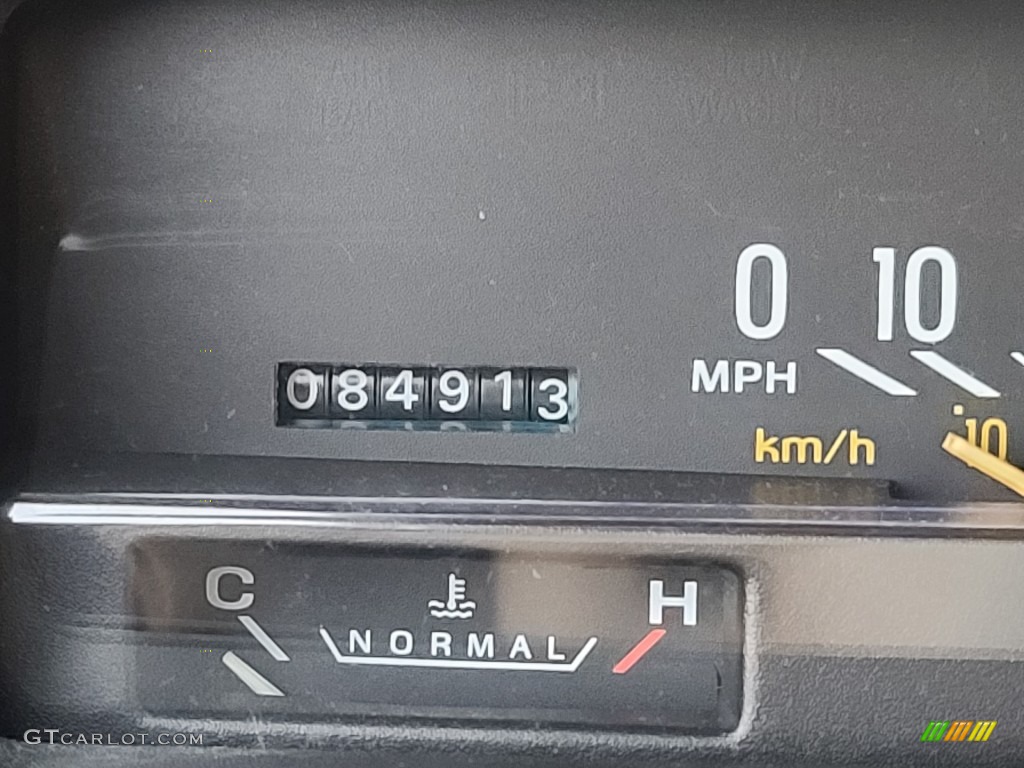 1993 Mercury Grand Marquis GS Gauges Photo #140386177
