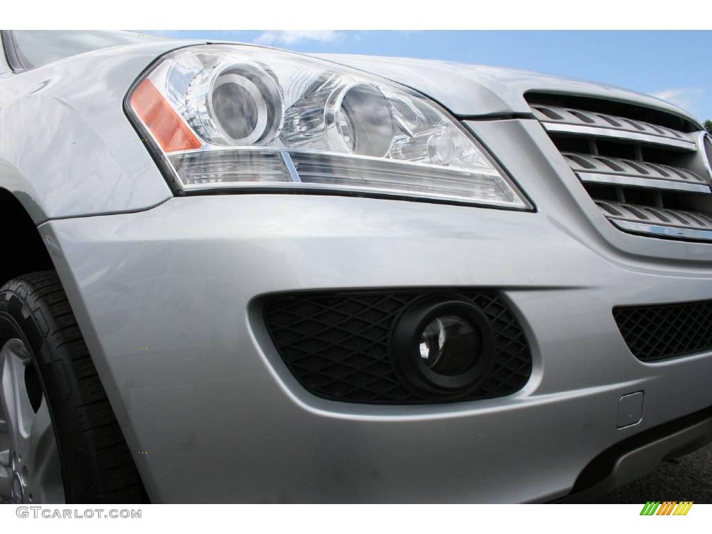 2008 ML 350 4Matic - Iridium Silver Metallic / Black photo #23