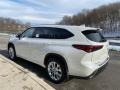 2021 Blizzard White Pearl Toyota Highlander Limited AWD  photo #2