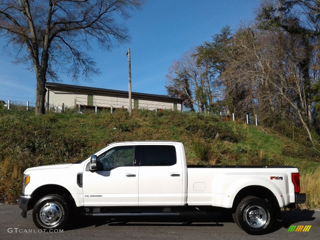 White Platinum 2019 Ford F350 Super Duty Lariat Crew Cab 4x4 Exterior Photo #140392279