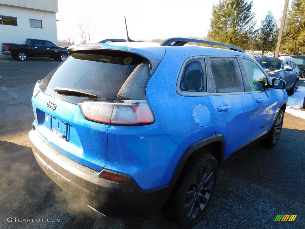 2021 Cherokee Latitude Lux 4x4 - Hydro Blue Pearl / Black photo #5