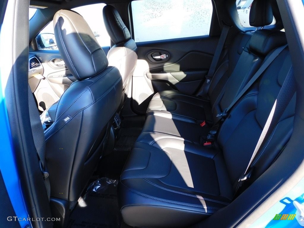 2021 Cherokee Latitude Lux 4x4 - Hydro Blue Pearl / Black photo #12