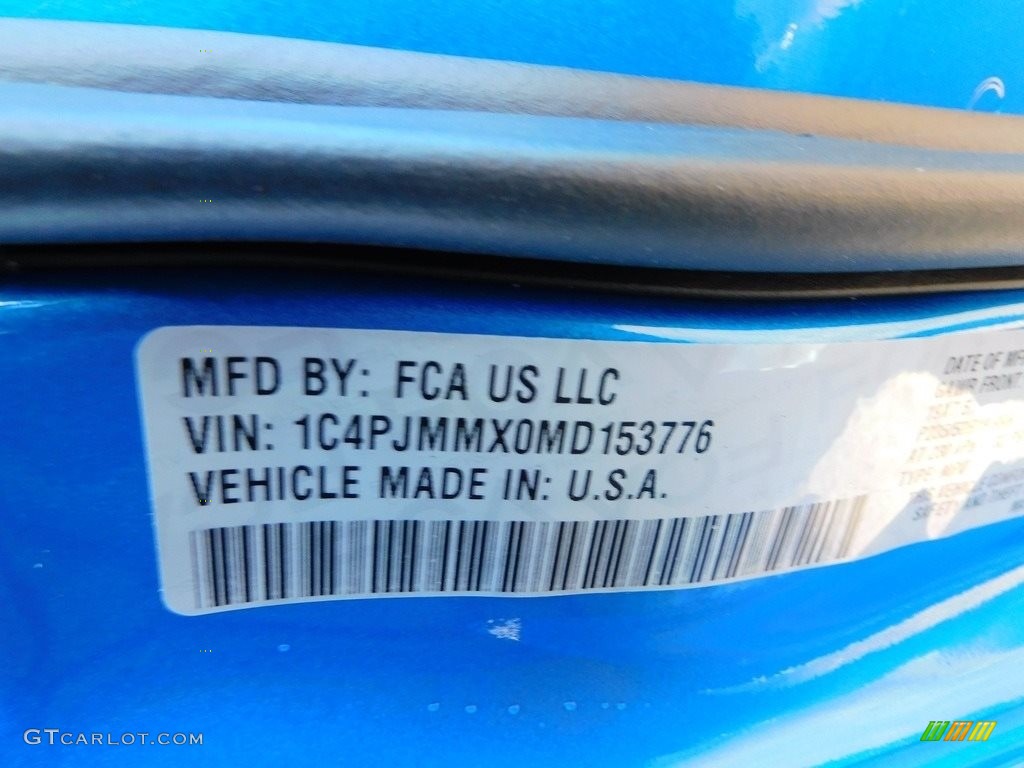 2021 Cherokee Latitude Lux 4x4 - Hydro Blue Pearl / Black photo #20