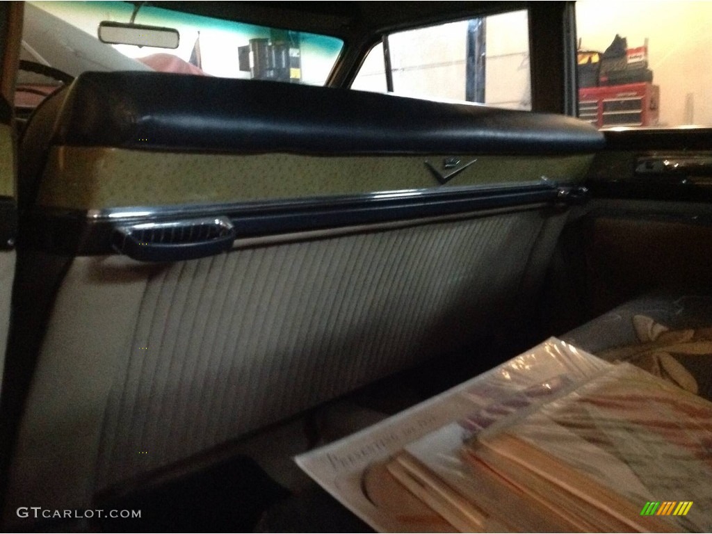 1953 Cadillac Fleetwood Series 60 Special Sedan Rear Seat Photo #140396116