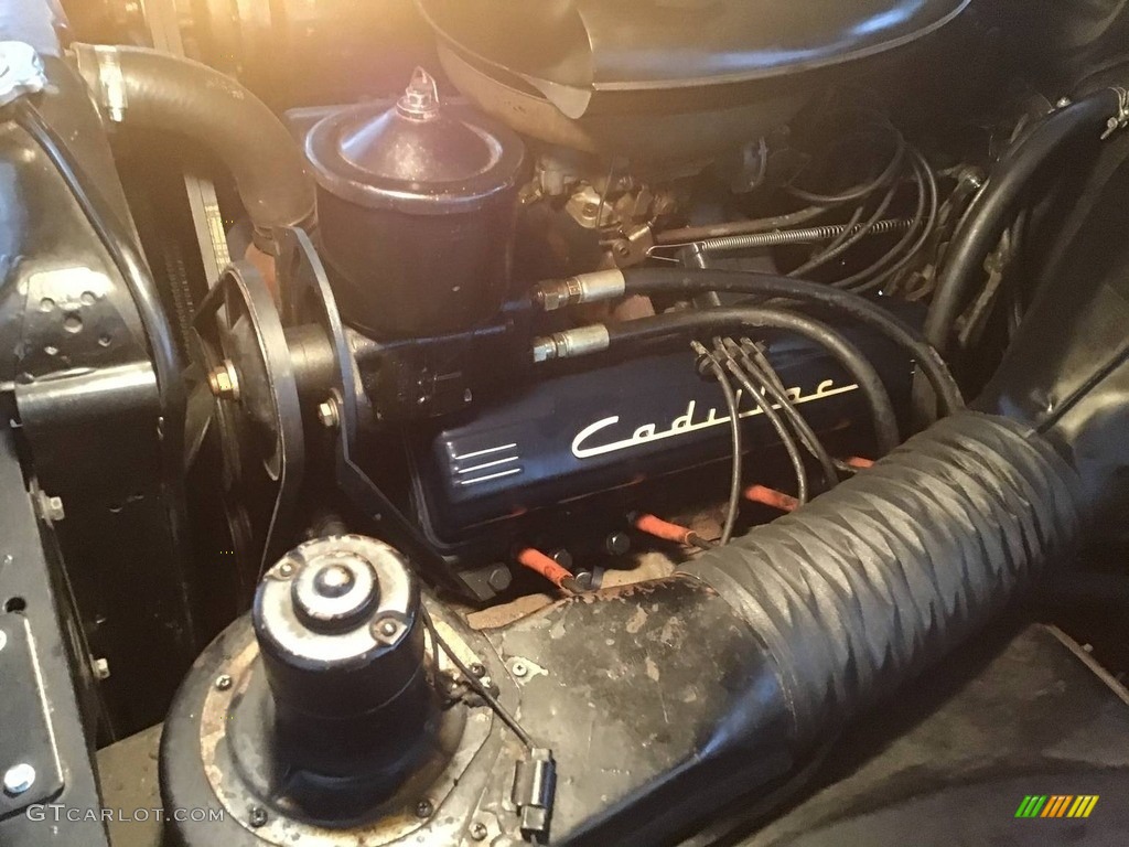1953 Cadillac Fleetwood Series 60 Special Sedan Engine Photos