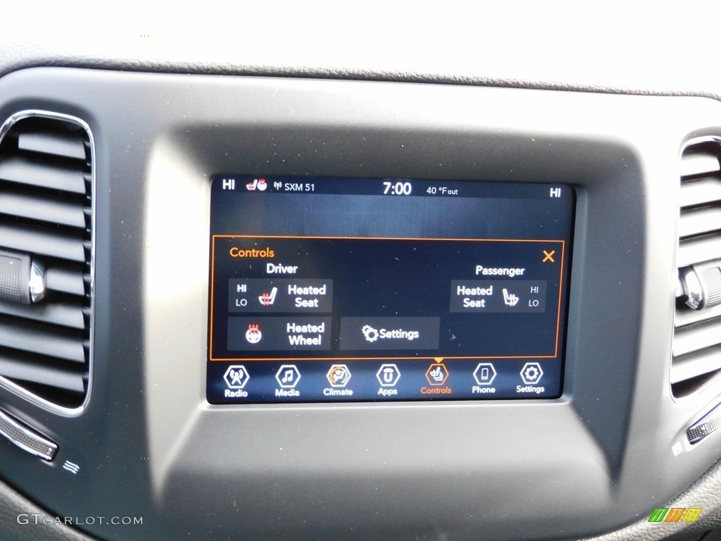 2021 Jeep Compass Latitude 4x4 Controls Photo #140397988