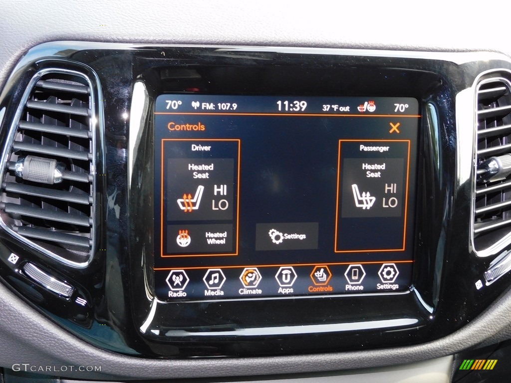 2021 Jeep Compass Limited 4x4 Controls Photo #140398873