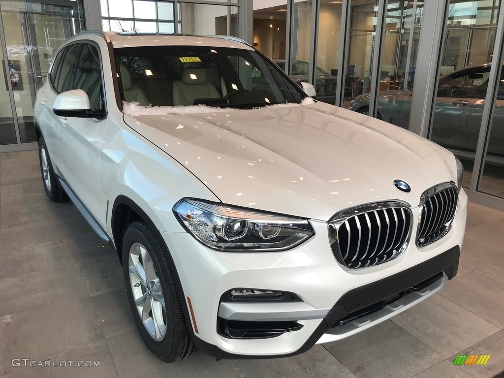 2021 X3 xDrive30i - Mineral White Metallic / Canberra Beige/Black photo #1