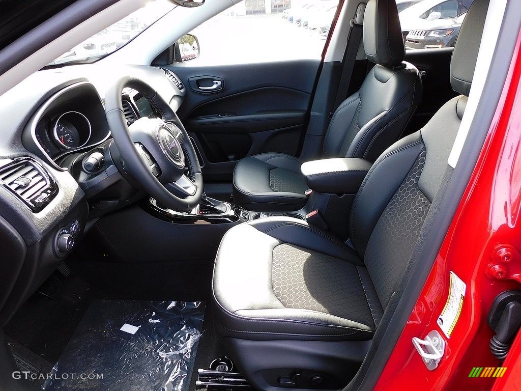 2021 Jeep Compass Altitude 4x4 Front Seat Photo #140399121