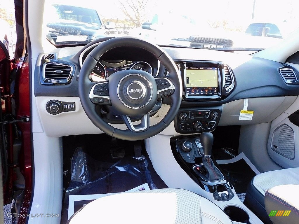 2021 Jeep Compass Limited 4x4 Black/Ski Gray Dashboard Photo #140399542