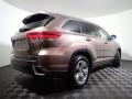 2017 Toasted Walnut Pearl Toyota Highlander Limited AWD  photo #17