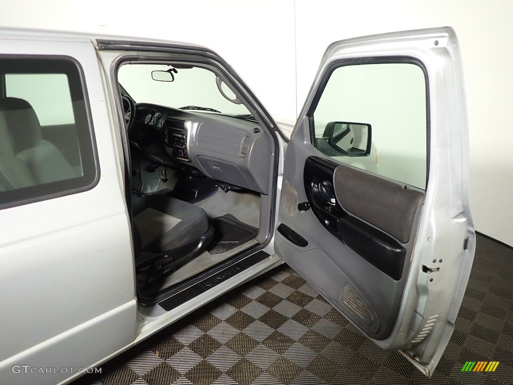 2008 Ranger XL SuperCab 4x4 - Black / Medium Dark Flint photo #30