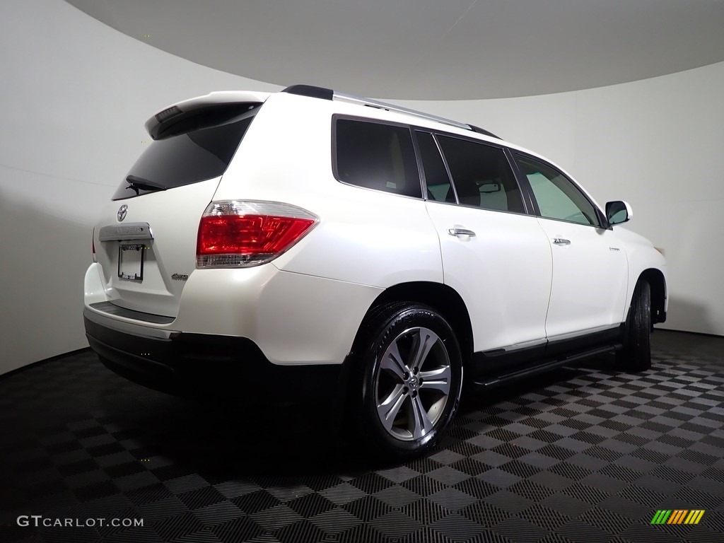 2011 Highlander Limited 4WD - Blizzard White Pearl / Sand Beige photo #17