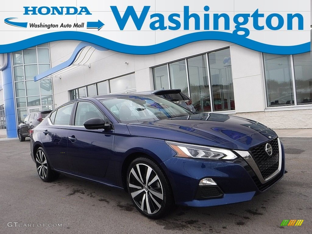 2019 Altima SR - Deep Blue Pearl / Charcoal photo #1