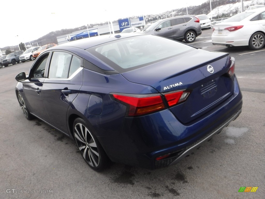 2019 Altima SR - Deep Blue Pearl / Charcoal photo #7