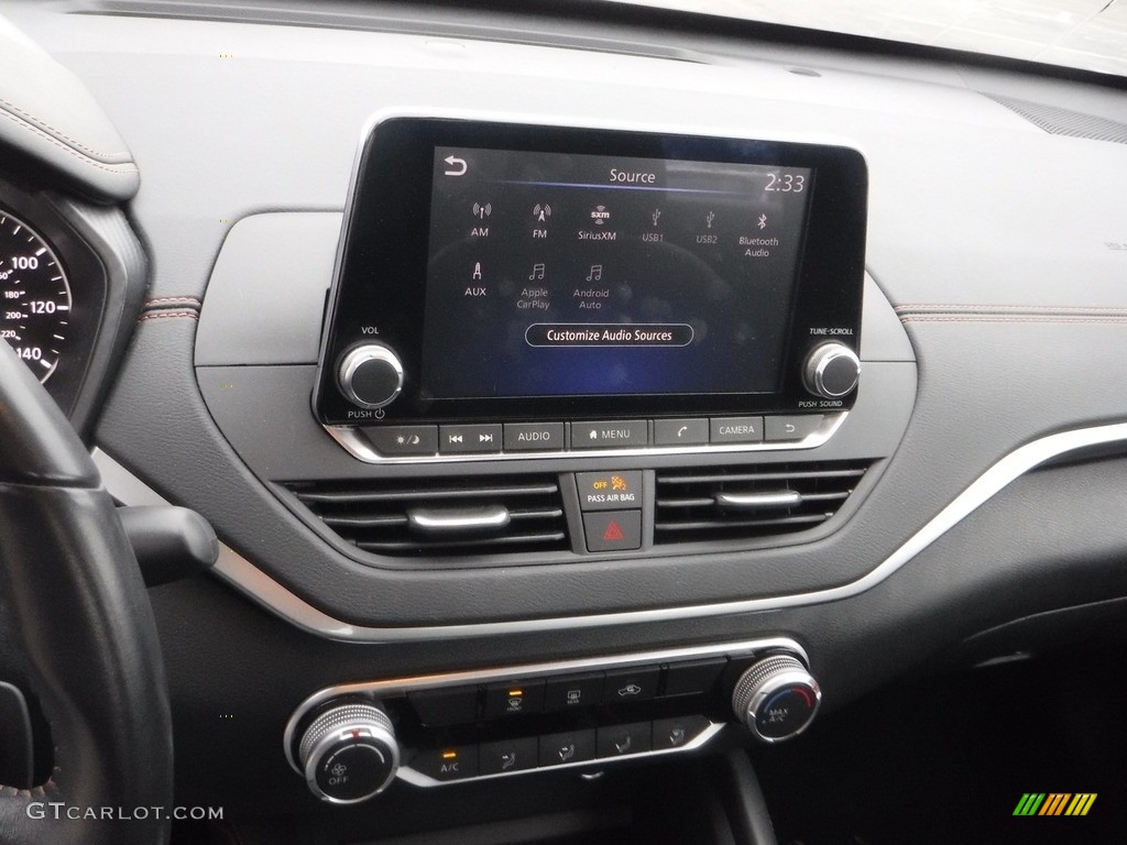 2019 Altima SR - Deep Blue Pearl / Charcoal photo #15