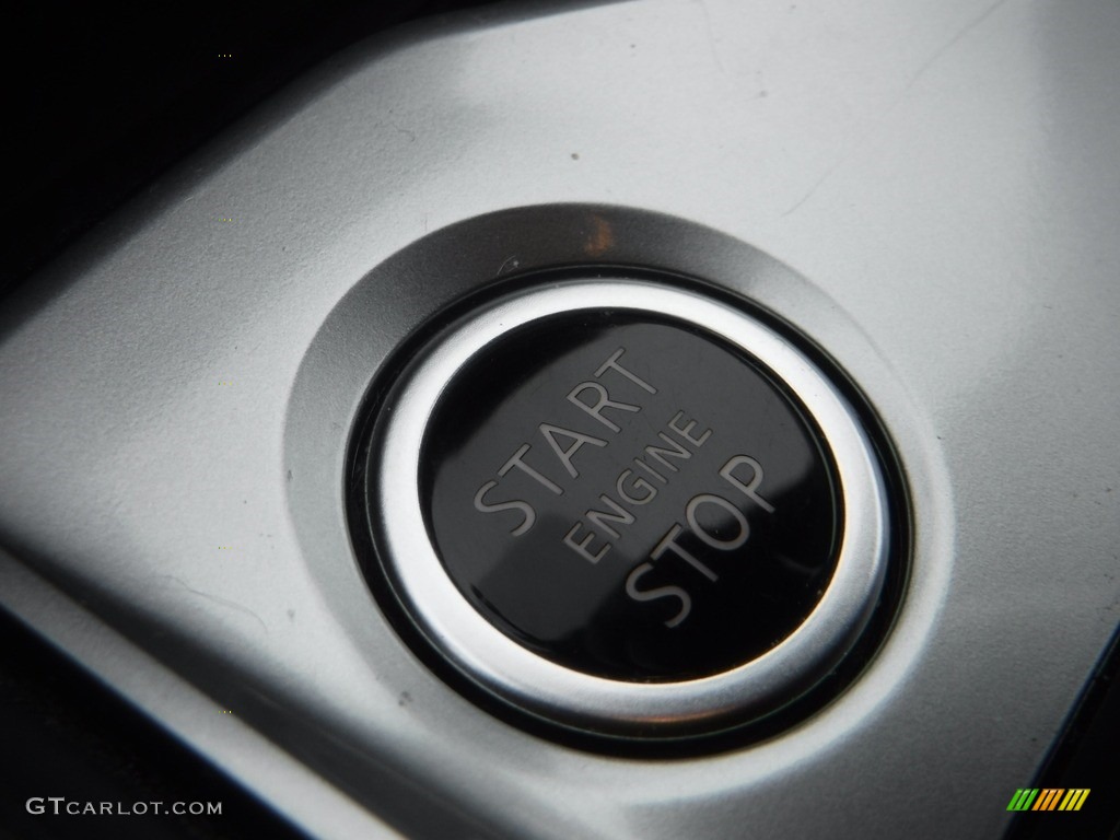 2019 Altima SR - Deep Blue Pearl / Charcoal photo #19