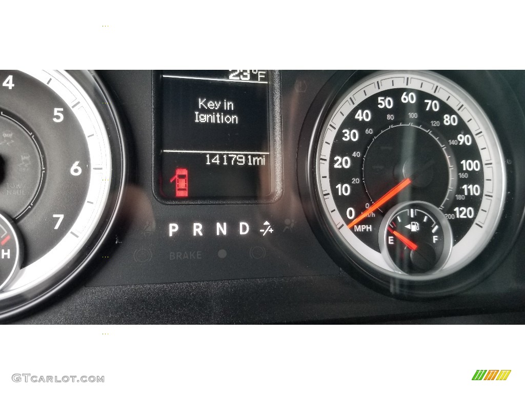 2014 Ram 2500 Tradesman Crew Cab 4x4 Gauges Photo #140402633