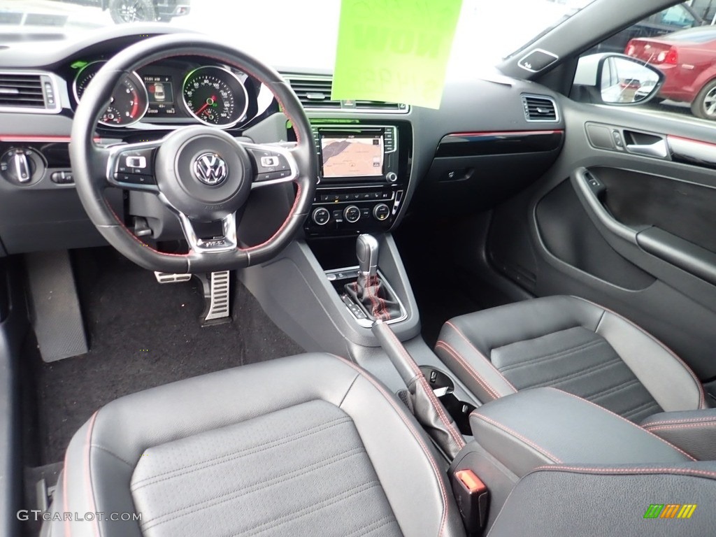 Titan Black Interior 2016 Volkswagen Jetta GLI SEL Photo #140403592