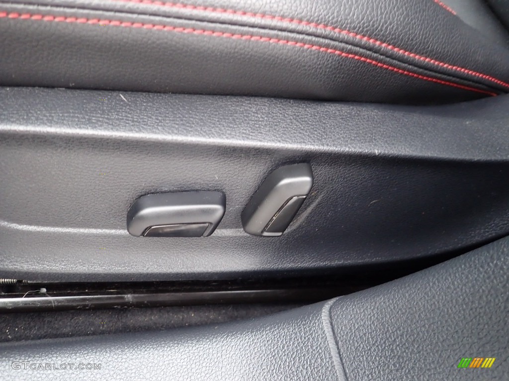 Titan Black Interior 2016 Volkswagen Jetta GLI SEL Photo #140403635