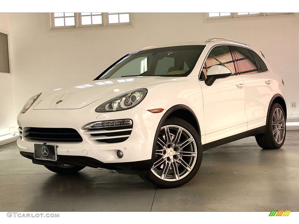 2013 Cayenne  - White / Luxor Beige photo #11