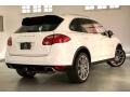 2013 White Porsche Cayenne   photo #12